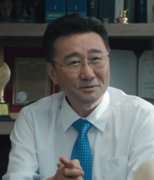 韓国ドラマ『北極星』キャスト|チェ・ジョンウ(ファン・マンギ役)