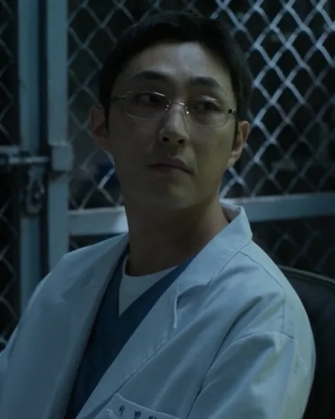 韓国ドラマ『捏造された都市』キャスト｜ペ・ナラ(ウ・ミンヒョン役)