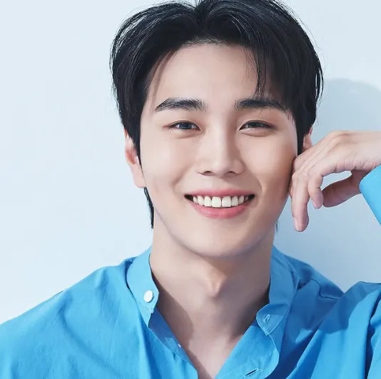 韓国俳優ソ・イソ