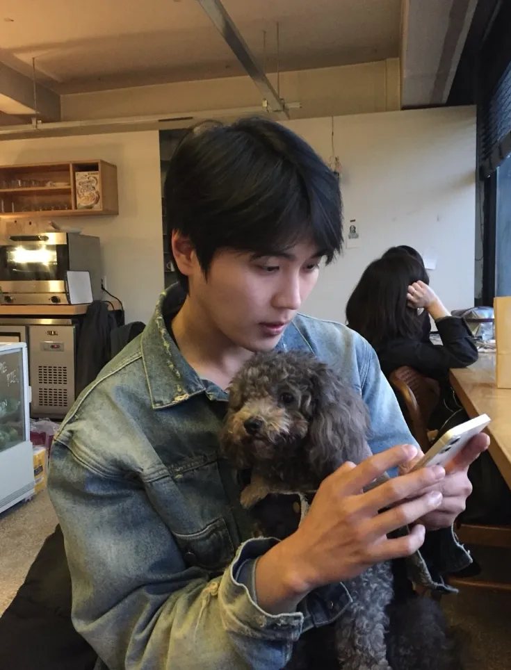 韓国俳優ソ・イソ