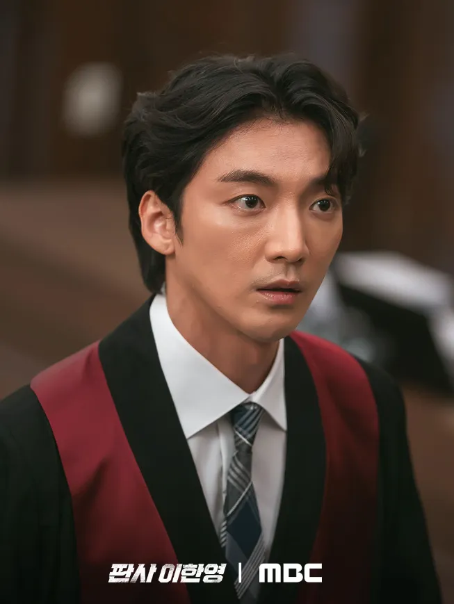 韓国ドラマ『二度目の裁判』キャスト｜ファン・ヒ(パク・チョルウ役)