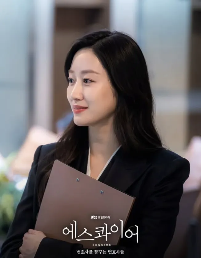 韓国ドラマ『エスクァイア：弁護士を夢見る弁護士たち』キャスト｜チョン・ヘビン(ホ・ミンジョン役)