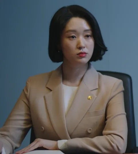 韓国ドラマ『エスクァイア：弁護士を夢見る弁護士たち』キャスト｜イ・ダウン(ミン・ソラ役)