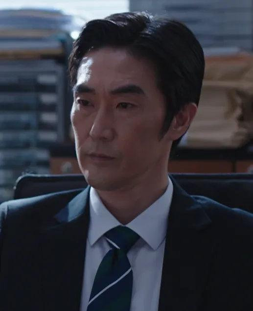 韓国ドラマ『エスクァイア：弁護士を夢見る弁護士たち』キャスト｜オ・デソク(クォン・ウォンヒョプ役)