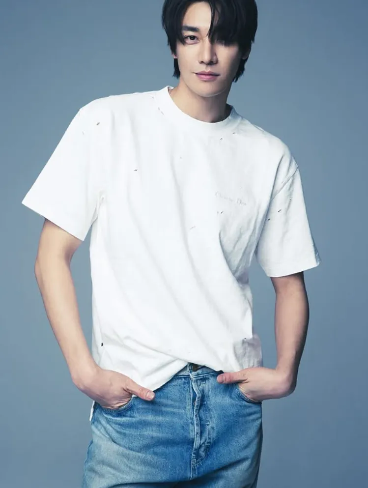韓国の俳優キム・ヨングァン