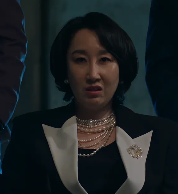 CASHERO～ヒーローは現金を持つ｜キャスト：キム・グクヒ(パク・ジョンジャ役)