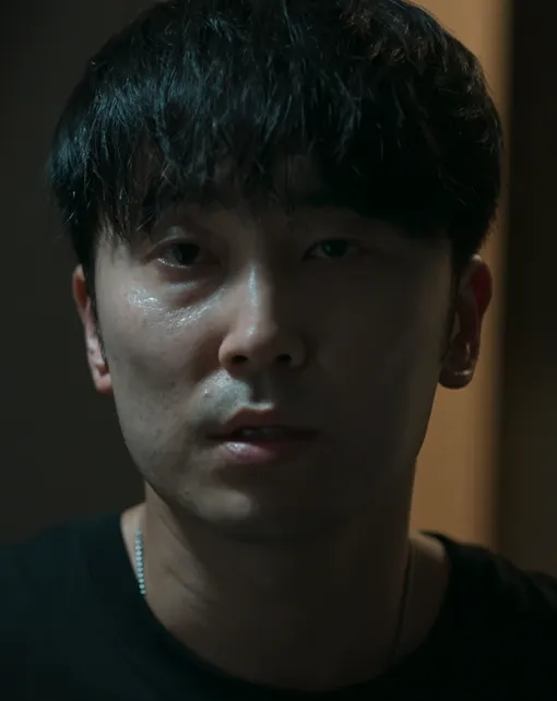 Netflixオリジナル韓国映画『84m²(Wall to Wall)』キャスト|ソ・ヒョヌ(ヨン・ジノ役)