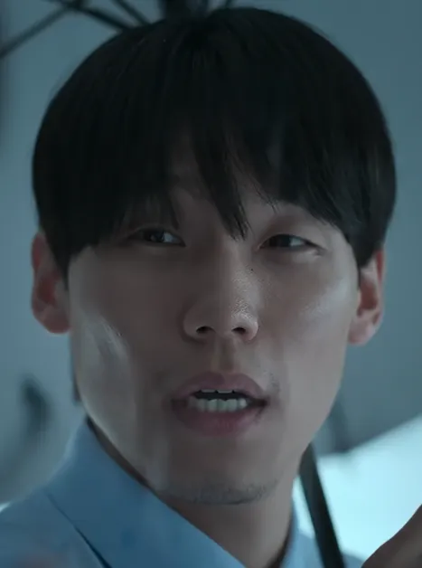 Netflixオリジナル韓国映画『84m²(Wall to Wall)』キャスト|チョ・ハンジュン(イ・チャンウ役)