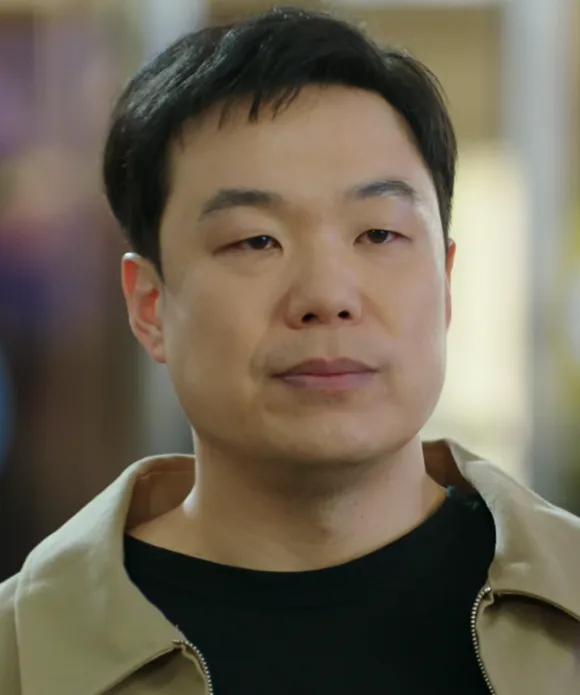 韓国ドラマ『アイドルアイ』キャスト｜チョ・ヒョンシク(チャン・ハング役)