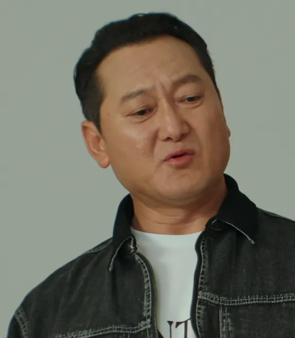 韓国ドラマ『アイドルアイ』キャスト｜チョン・マンシク(クム・ボサン役)