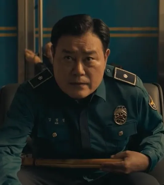 韓国ドラマ『復讐代行人～模範タクシ3』キャスト｜チ・デハン(キム・チョルミン役)