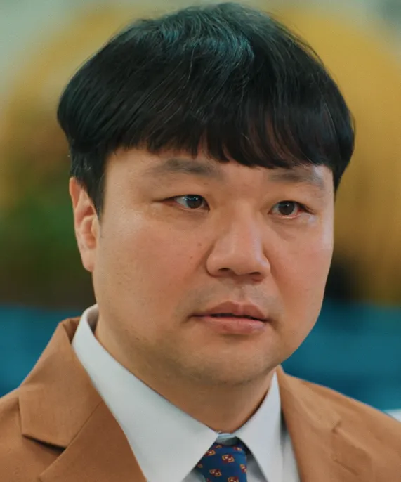 韓国ドラマ『Missホンは潜入調査中』キャスト|テ・ハンホ(パク・ギス役)