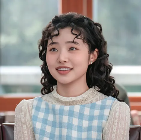 韓国ドラマ『Missホンは潜入調査中』キャスト|チェ・ジス(カン・ノラ役)