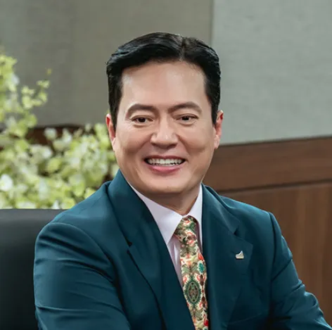 韓国ドラマ『Missホンは潜入調査中』キャスト|キム・ヒョンムク(オ・ドッキュ役)