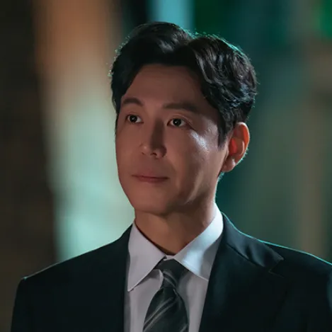 韓国ドラマ『Missホンは潜入調査中』キャスト|チェ・ウォニョン(カン・ミョンフィ役)