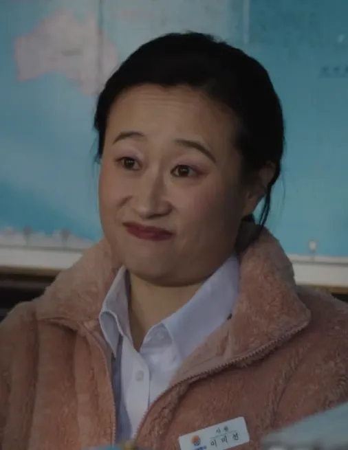 韓国ドラマ『ラブ ミー(Love me)』キャスト｜イ・ジヘ(旅行代理店の店員役)