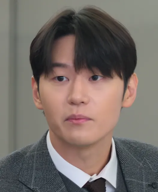 韓国ドラマ『マンスリー彼氏』キャスト｜イ・ハクジュ(ミン・ジュニョン役)