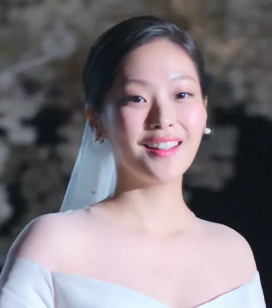 韓国ドラマ『マンスリー彼氏』キャスト｜チェ・ヒジン(ダヨン役)