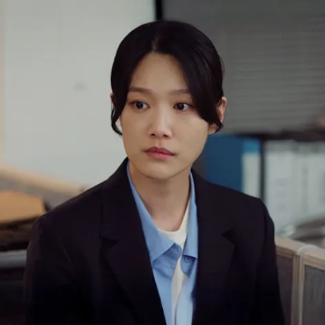 韓国ドラマ『韓国でビルオーナーになる方法』キャスト｜イ・ジュウ(コ・ジュラン役)