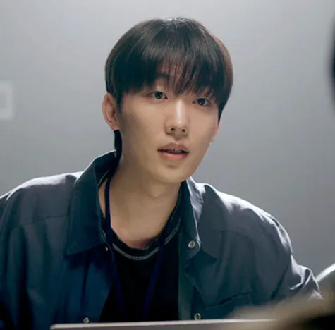 韓国ドラマ『韓国でビルオーナーになる方法』キャスト｜ユン・ジュンウォン(ユン・ボラム役)