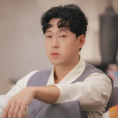 韓国ドラマ『21世紀の大君夫人』キャスト|イ・シフン(キム・ヨンムン役)