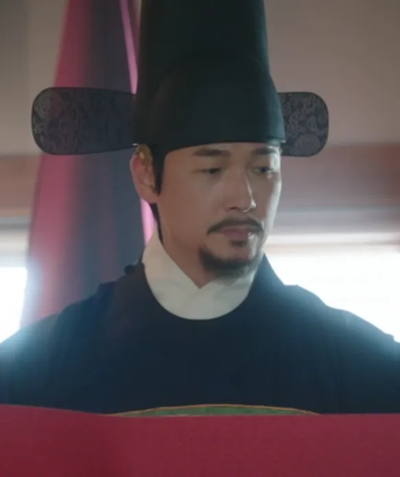 韓国ドラマ『21世紀の大君夫人』キャスト｜キム・ヨンジェ(都承旨役)