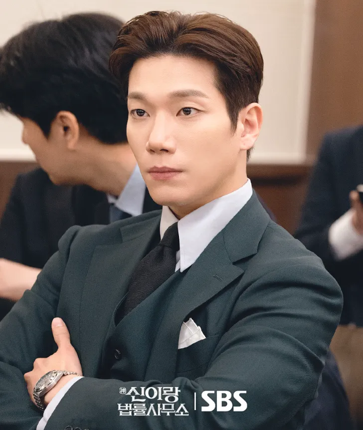 韓国ドラマ『シン・イラン法律事務所』キャスト｜キム・ギョンナム(ヤン・ドギョン役)