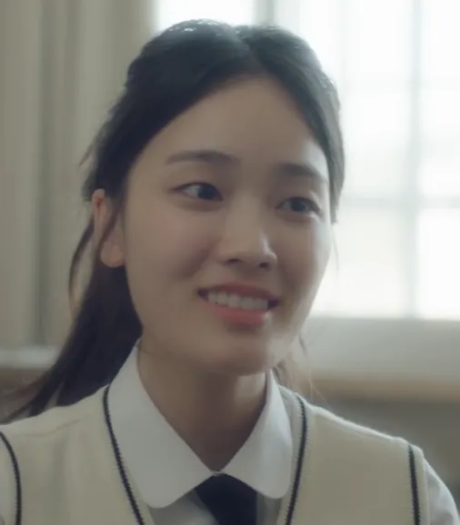 韓国ドラマ『シン・イラン法律事務所』キャスト｜ファン・ヒョンジョン(学生時代のハン・ナヒョン役)