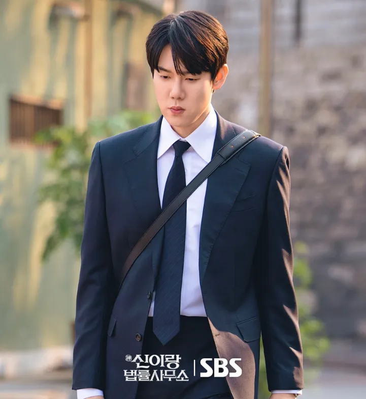 韓国ドラマ『シン・イラン法律事務所』キャスト｜ユ・ヨンソク(シン・イラン役)