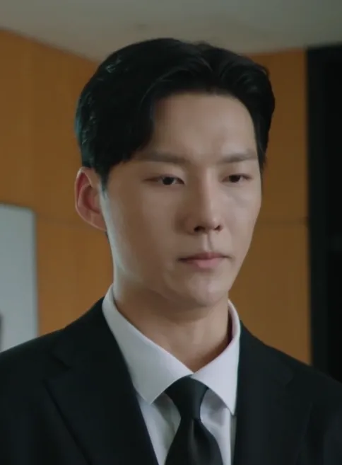 韓国ドラマ『ドクターシン-欲望の解剖』キャスト|チャ・ジヒョク(チ・アンヒ役)