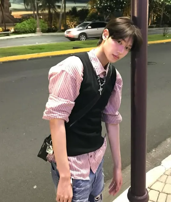 韓国ドラマ『本日も完売しました』キャスト|ウン・ソンウ(シン・ボムス役)