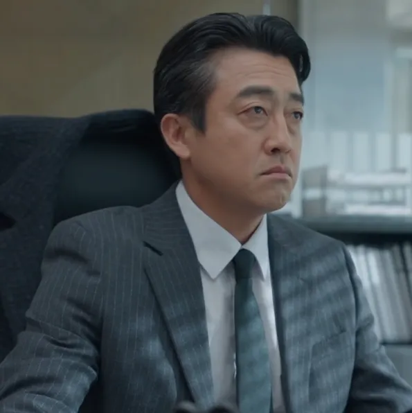 韓国ドラマ『秘密の監査-Filing for Love』キャスト|チャン・ヒョクジン(イム・ヒョクジュン役)