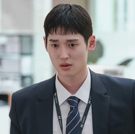 韓国ドラマ『秘密の監査-Filing for Love』キャスト｜イ・グァンヒ(ペク・ヒョンギュ役)