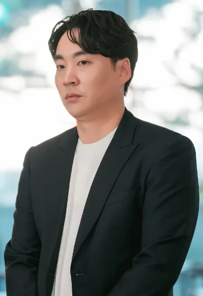 韓国ドラマ『本日も完売しました』キャスト｜キム・ジュンドン(チャ・ジョンフン役)