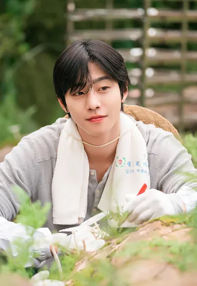 韓国ドラマ『本日も完売しました』キャスト｜アン・ヒョソプ(マシュー・リー役)