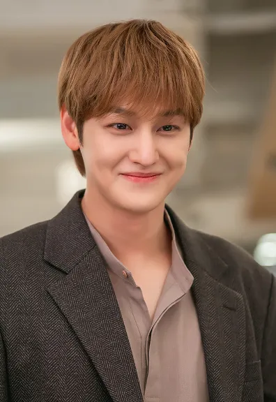 韓国ドラマ『本日も完売しました』キャスト｜キム・ボム(ソ・エリック役)