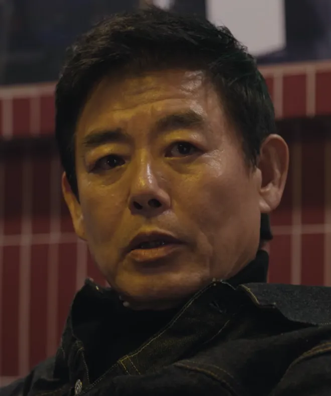 韓国ドラマ『誰だって無価値な自分と闘っている』キャスト|ソン・ドンイル(ノ・ガンシク役)