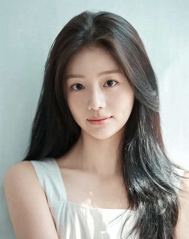 韓国ドラマ『素敵な新世界』キャスト｜チェ・ソアン(モ・テヒ役)