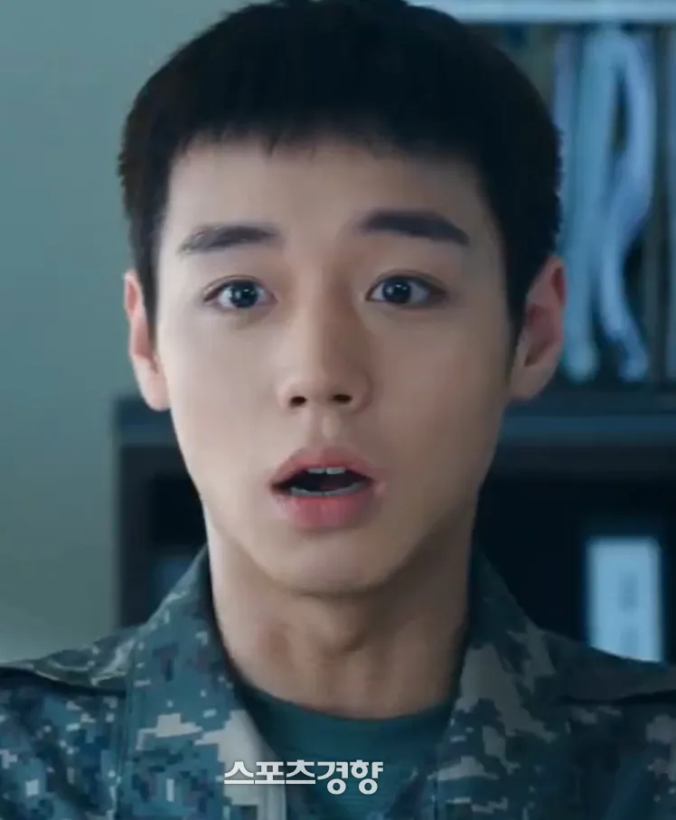 韓国ドラマ『炊事兵、伝説になる』キャスト｜パク・ジフン(カン・ソンジェ役)