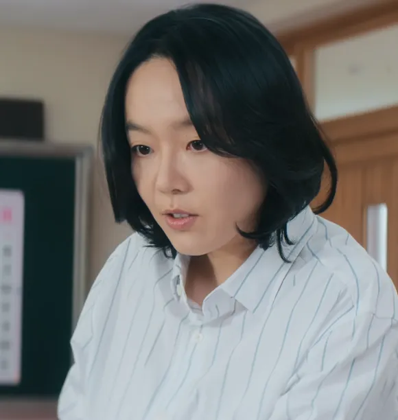 韓国ドラマ『鉄槌教師』キャスト|イ・サンヒ(チョン・ソニョン役)