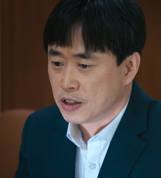 韓国ドラマ『鉄槌教師』キャスト|チェ・ジェソプ(カン刑務官役)