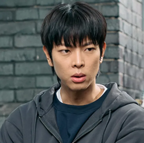 韓国ドラマ『50%の人生リスタート』キャスト｜キム・ソンジョン(ホ・ナミル役)