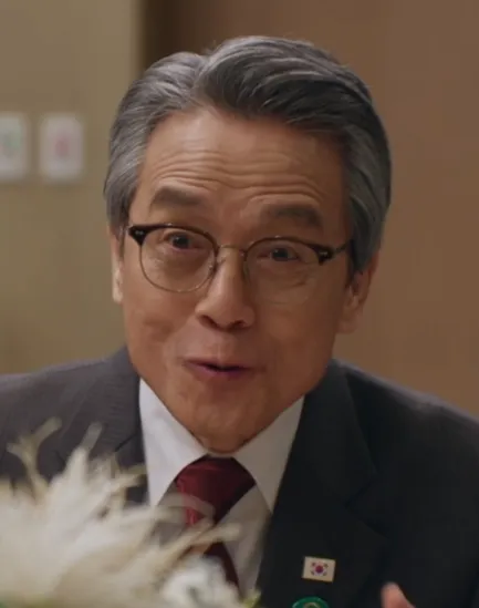 韓国ドラマ『エージェント・キム：リアクティベーティッド』パク・チイル(国務総理役)