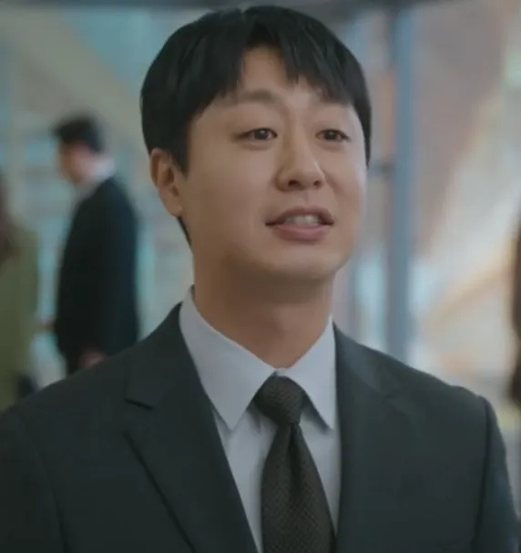韓国ドラマ『残念ながら明日も出勤です！』ペ・ユラム(チョン・ヒョヌ役)