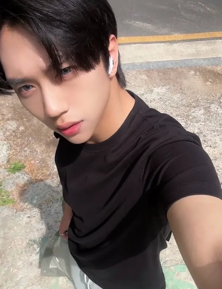 韓国ドラマ『推しデビュ―～My Idol, My Debut』イ・ホヒョン(ウノ役)