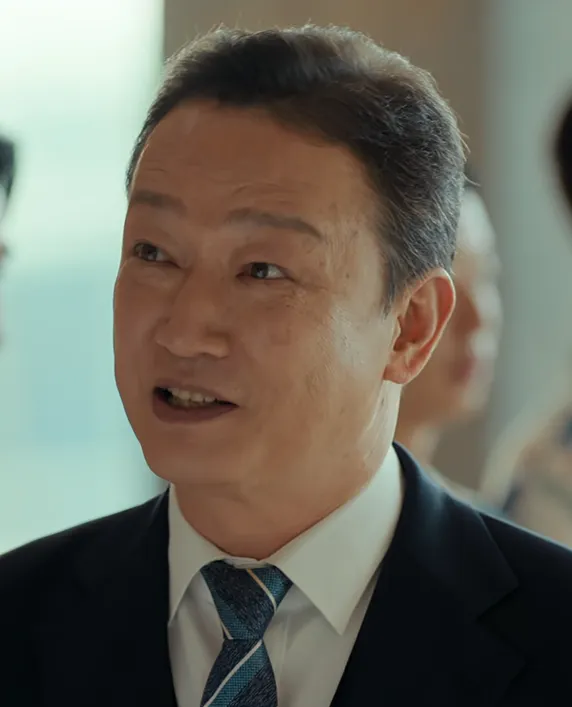 韓国ドラマ『ハートにチャージして』パク・ヨン(ホテル支配人役)